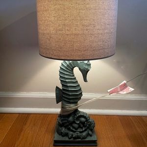 seahorse lamp